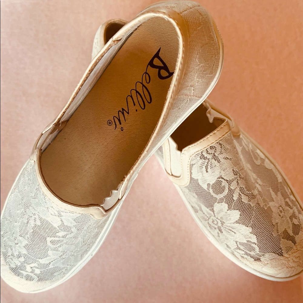 Feminine Bellini Lace Off-White Shoe   7 - Picture 6 of 6
